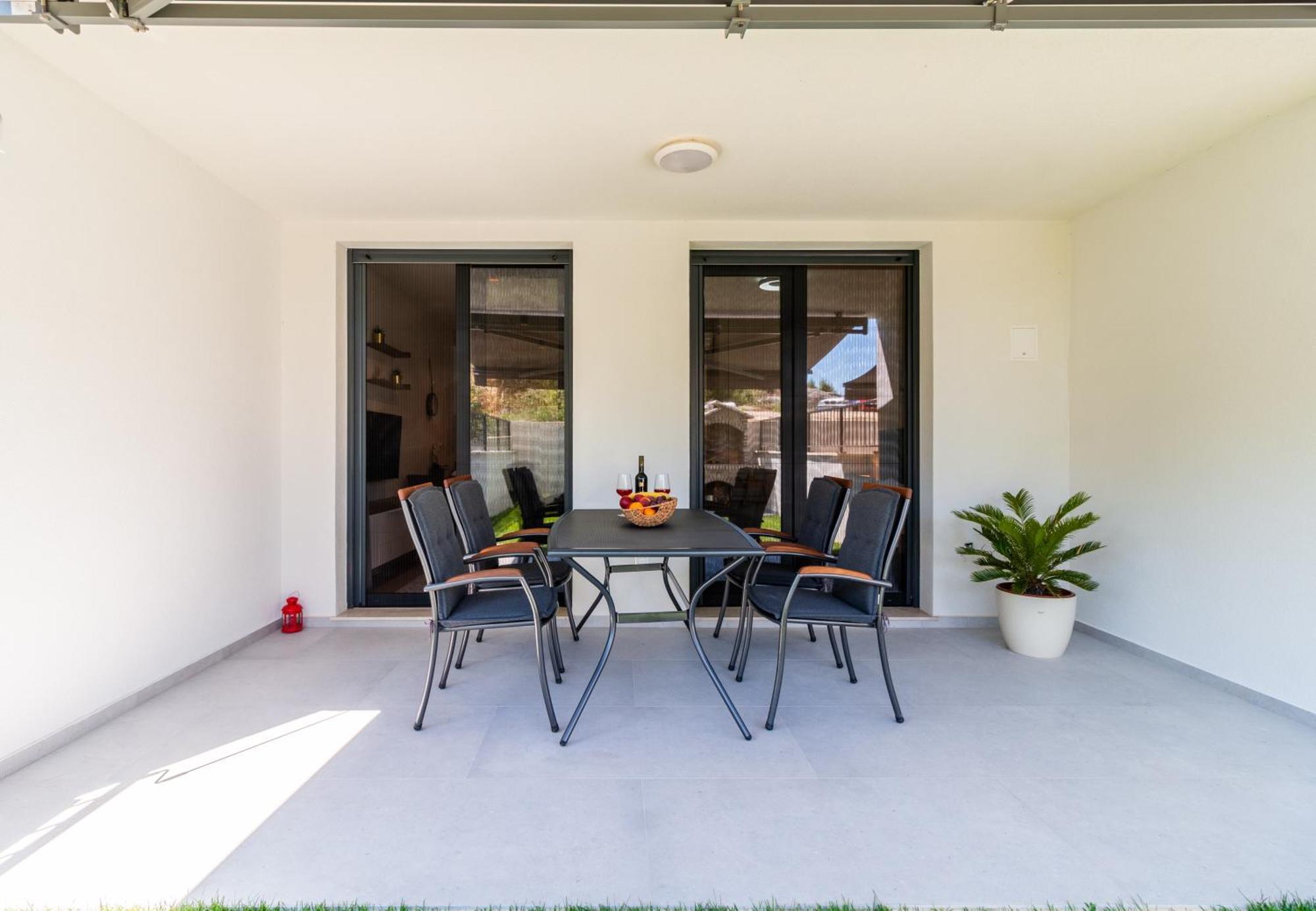 Design Apartment سبليت المظهر الخارجي الصورة